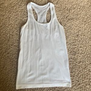 Lululemon Swiftly Tech Tank